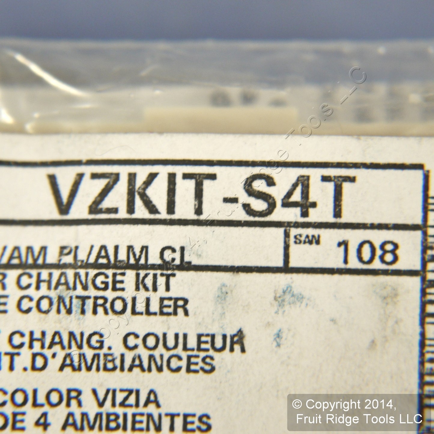Leviton Light Almond Vizia RF+ 4-Scene Controller Color Change Kit VZKIT-S4T