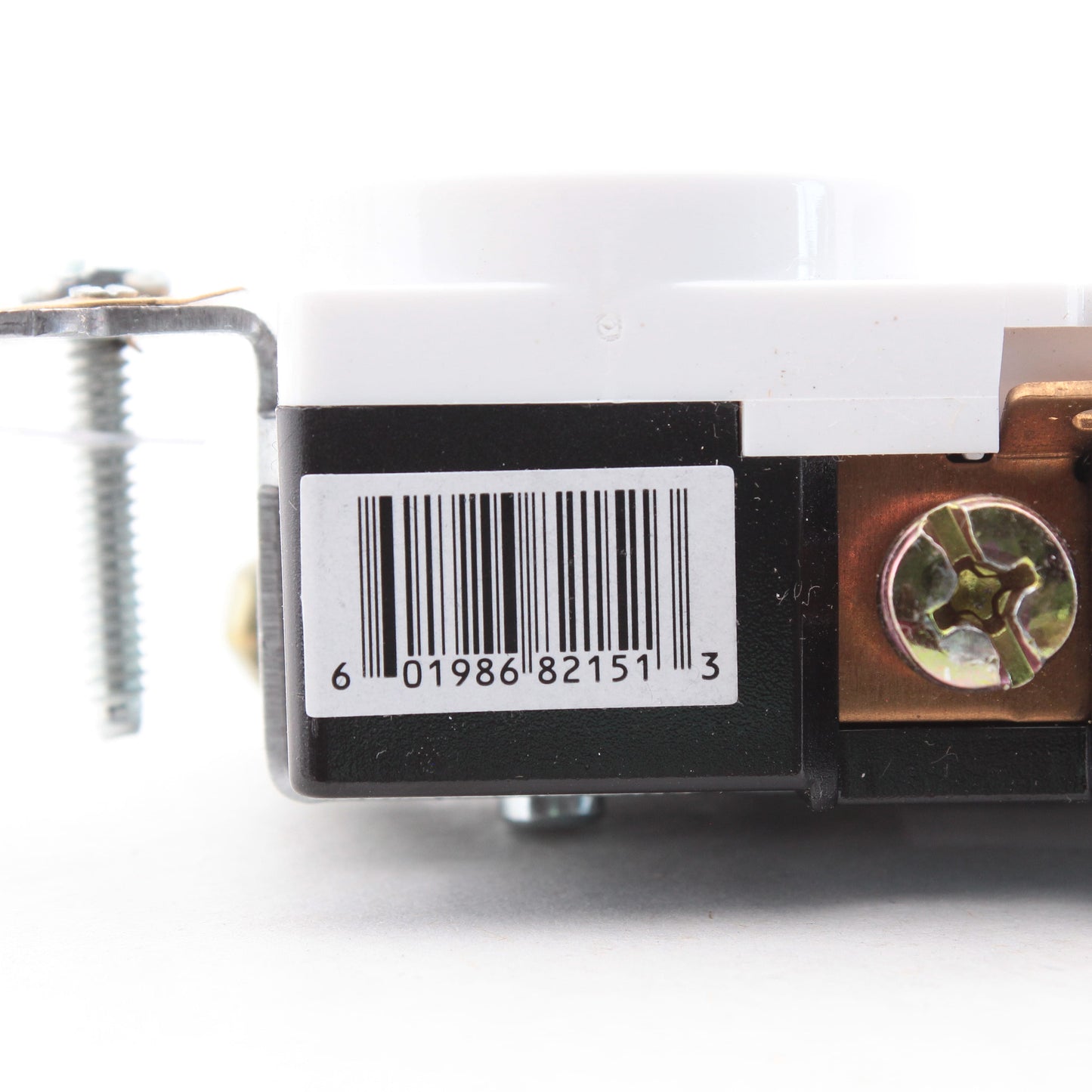 Morris 82151 White Duplex Outlet Receptacle Commercial Grade NEMA 5-20R 20A 125V
