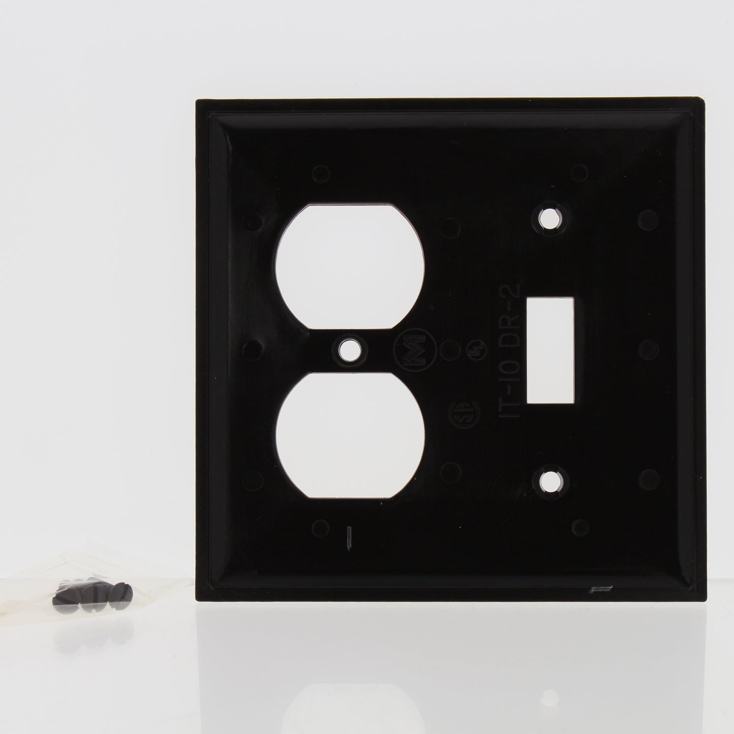 Mulberry 91532 Brown 2-Gang Thermoplastic Unbreakable Standard Wallplate Cover