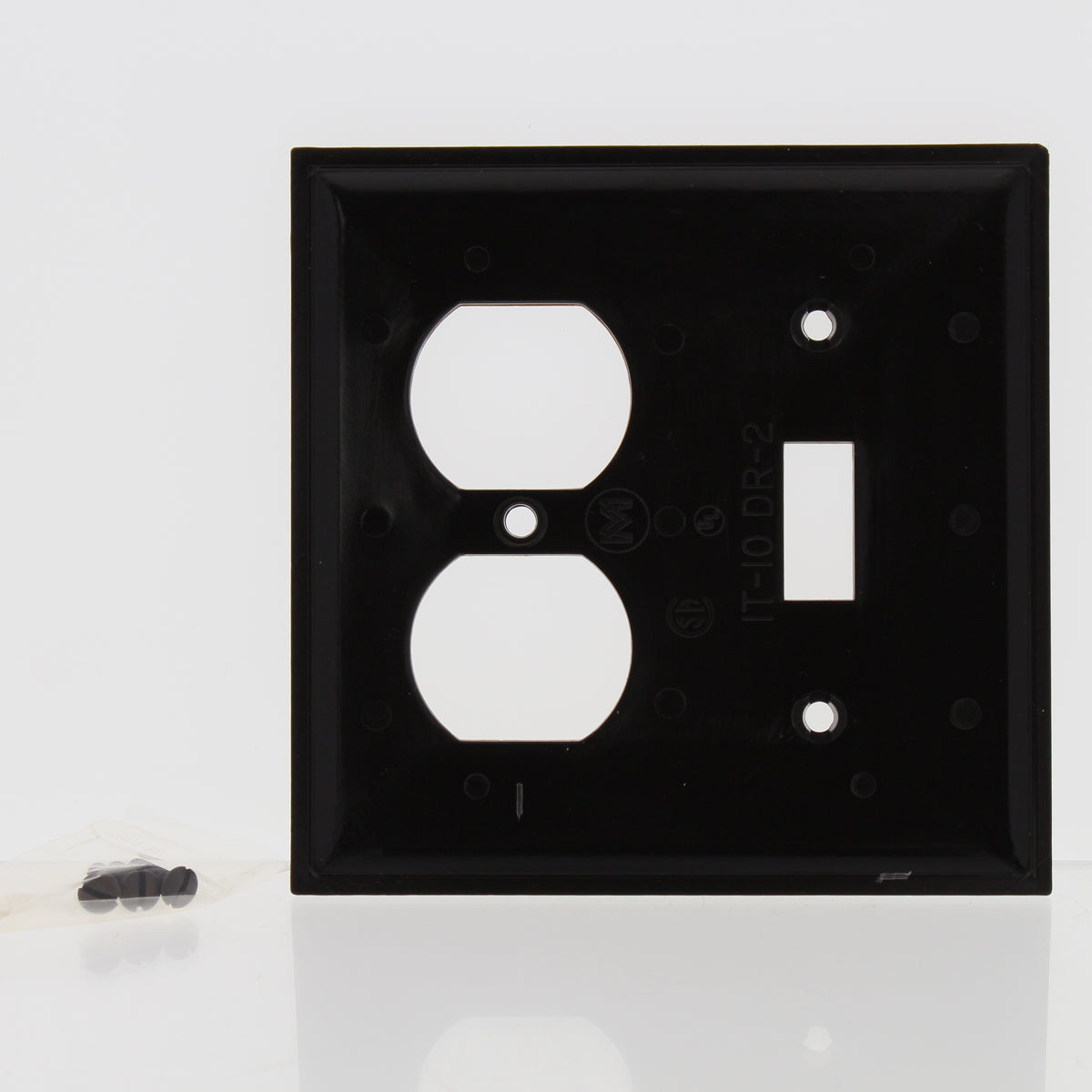 Mulberry 91532 Brown 2-Gang Thermoplastic Unbreakable Standard Wallplate Cover