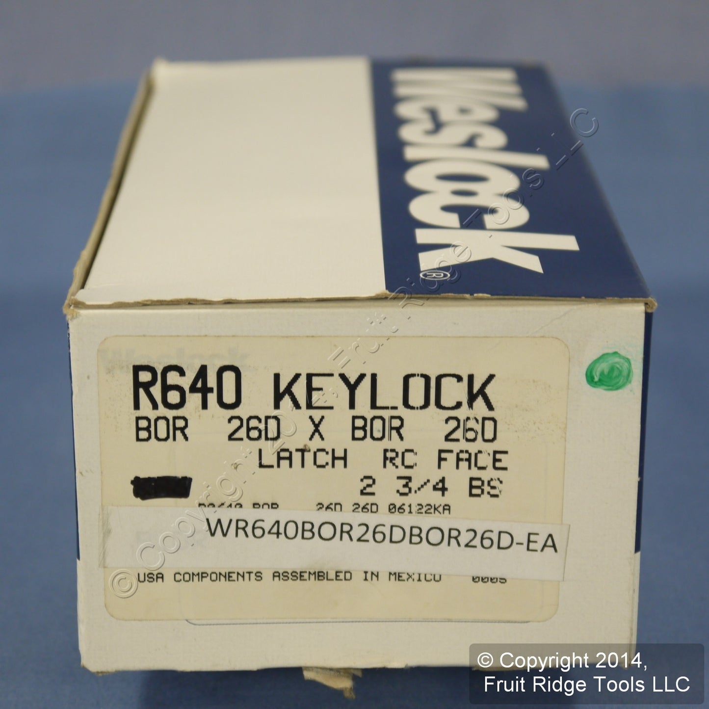 Right Weslock Traditonale Bordeau 640 Satin Chrome Keylock Lever Door Handle