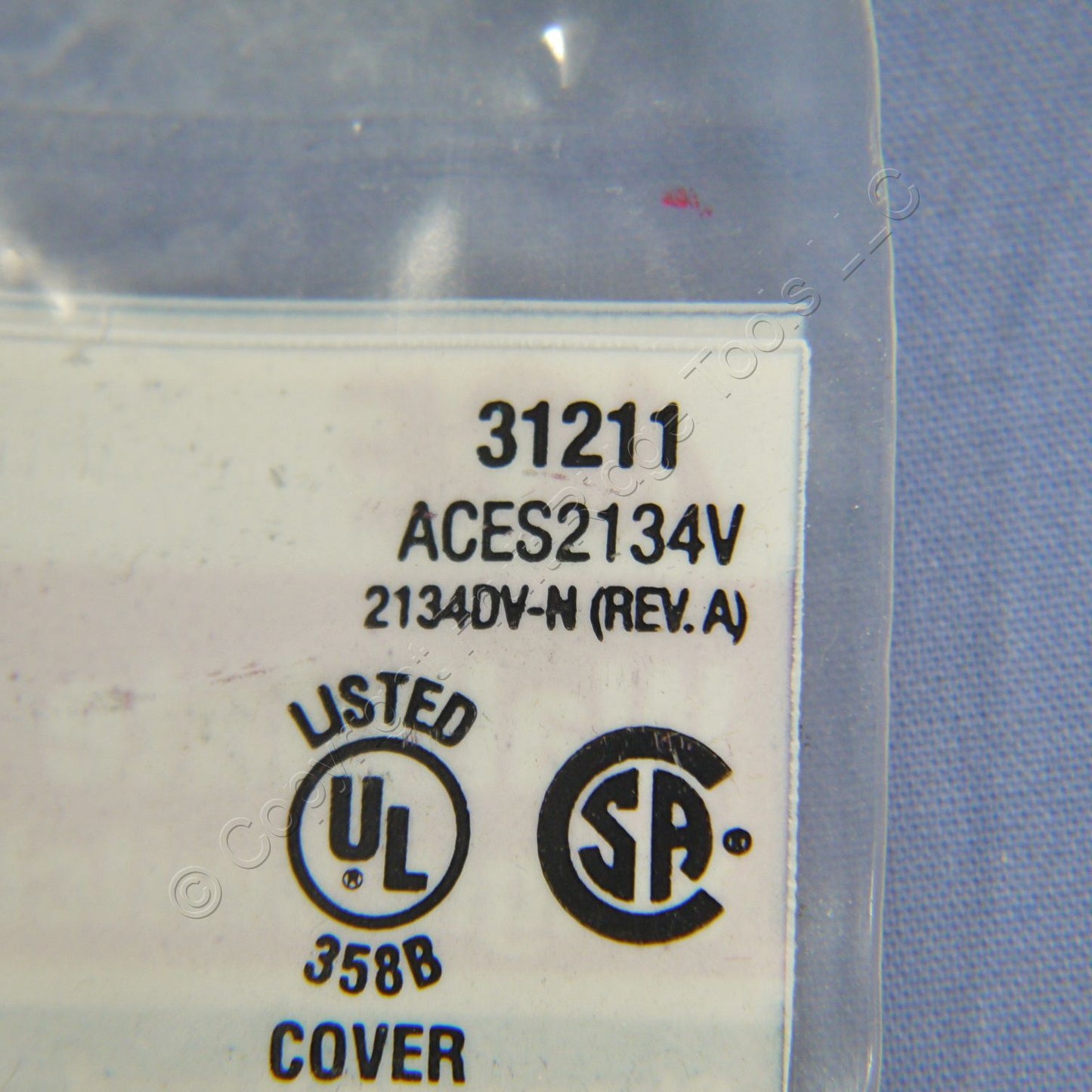ACE 31211 Ivory 1-Gang Toggle Switch Plastic Standard Wallplate Covers 5-pack