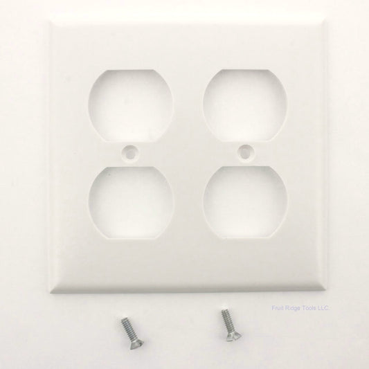 ACE 31597 White 2-Gang Duplex Outlet Plastic Standard Wallplate Receptacle Cover