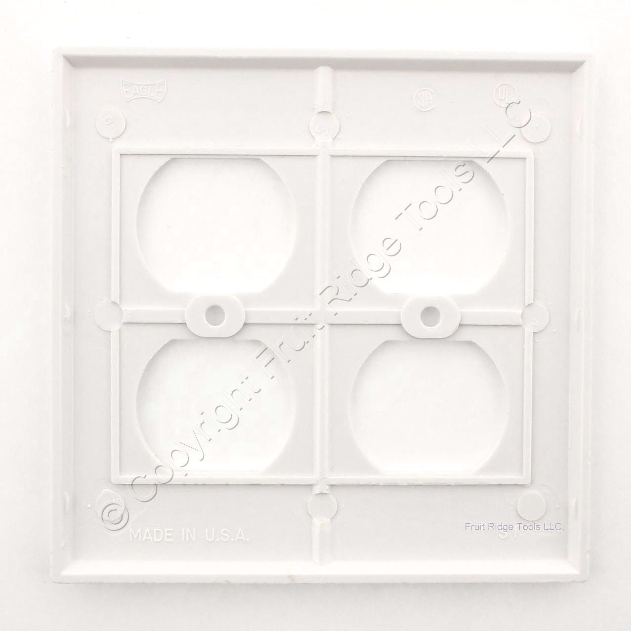 ACE 31597 White 2-Gang Duplex Outlet Plastic Standard Wallplate Receptacle Cover