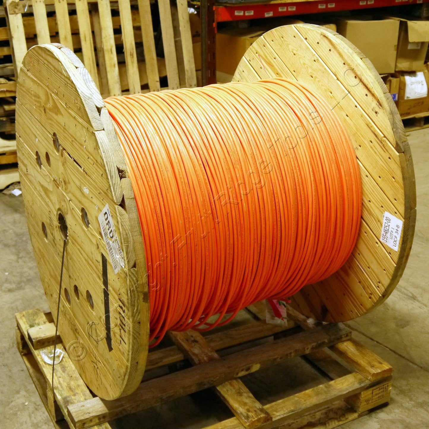 8130' AFL 48-FibMM Sub-Unitized MicroCore2.0 Fiber Optic Cable 50/125�m NFPA 262