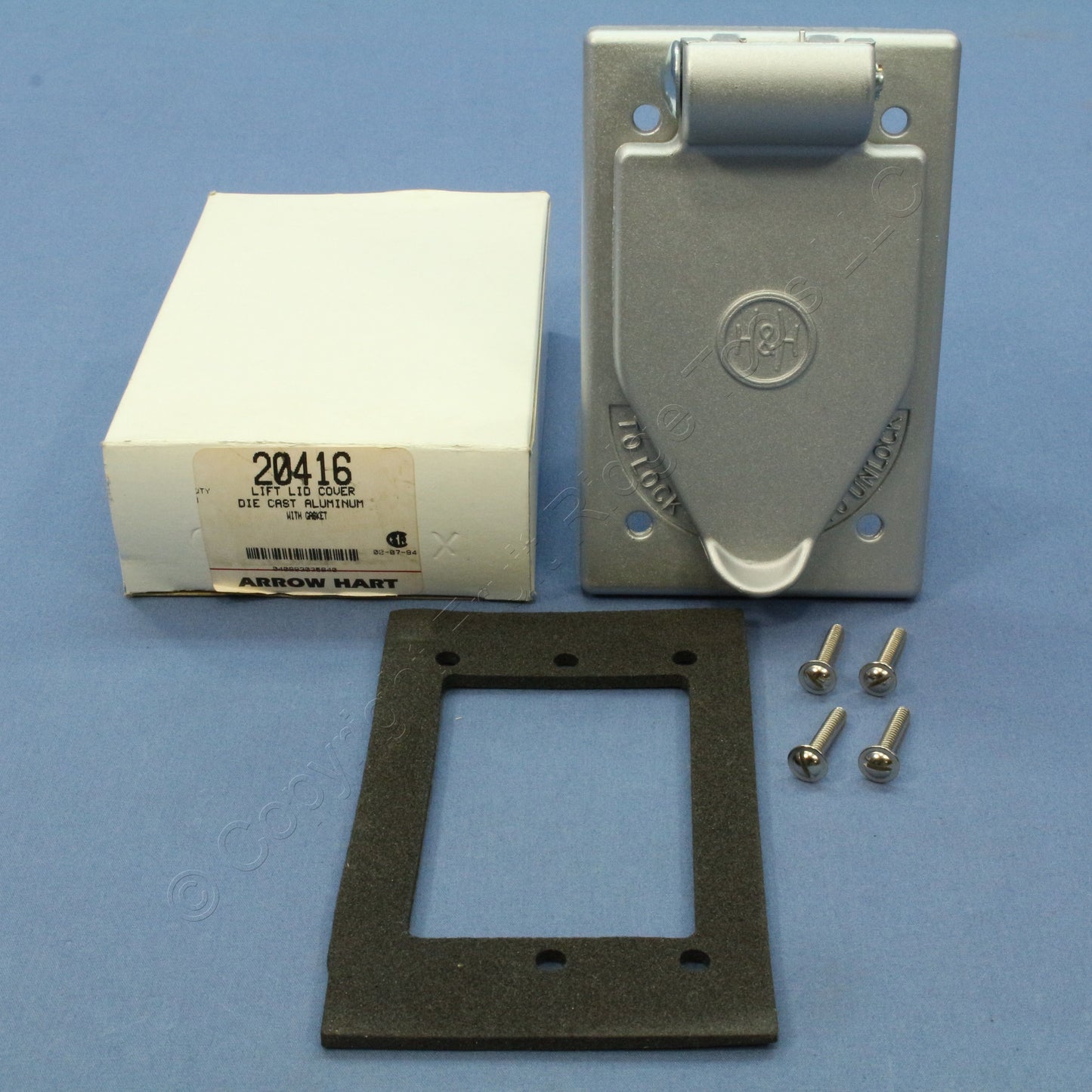 Arrow Hart 20416 Gray Die Cast Aluminum Lift Lid Wet Location Receptacle Cover