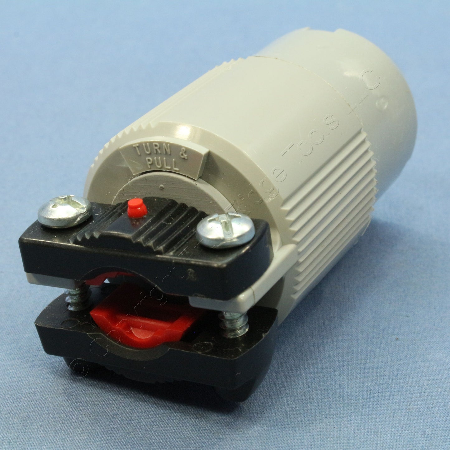 Arrow Hart Twist Turn Locking Connector Grounding NEMA L5-15R 15A 125V 4731