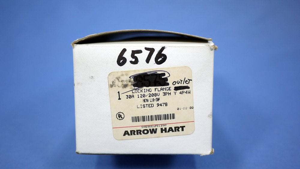 Arrow Hart Twist Turn Locking Flanged Outlet Plug Base Nema L18-30R 30A 3�Y 6576