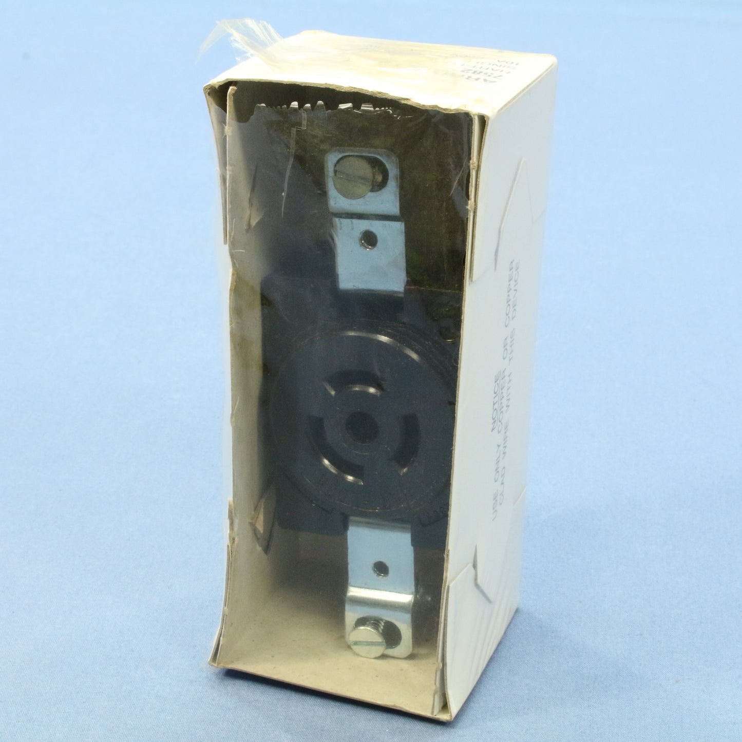Arrow Hart Non-Nema Twist Turn Locking Receptacle Outlet 15A 125V/10A 250V 7582