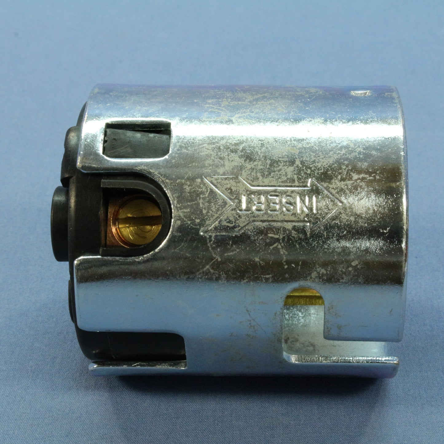 Armored Hartlock Plug Twist Turn 50A 250V Grounding California Arrow Hart CS8265