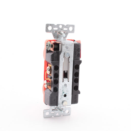 Crouse 5-20 Isolated Ground Receptacle 20A IG5362