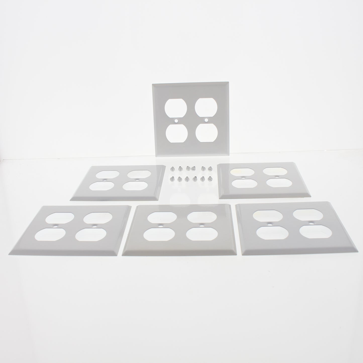 Amerelle  SCRATCHED FADED Smooth White Steel 2 Gang Duplex Wallplate