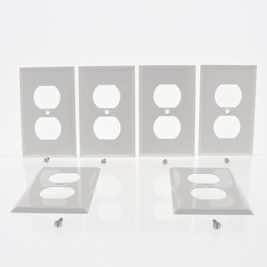 6-Pack Amerelle Smooth White Steel 1-Gang Duplex Cover Standard Size Wallplates