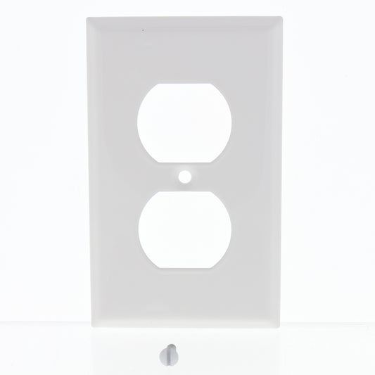 6-Pack Amerelle Smooth White Steel 1-Gang Duplex Cover Standard Size Wallplates