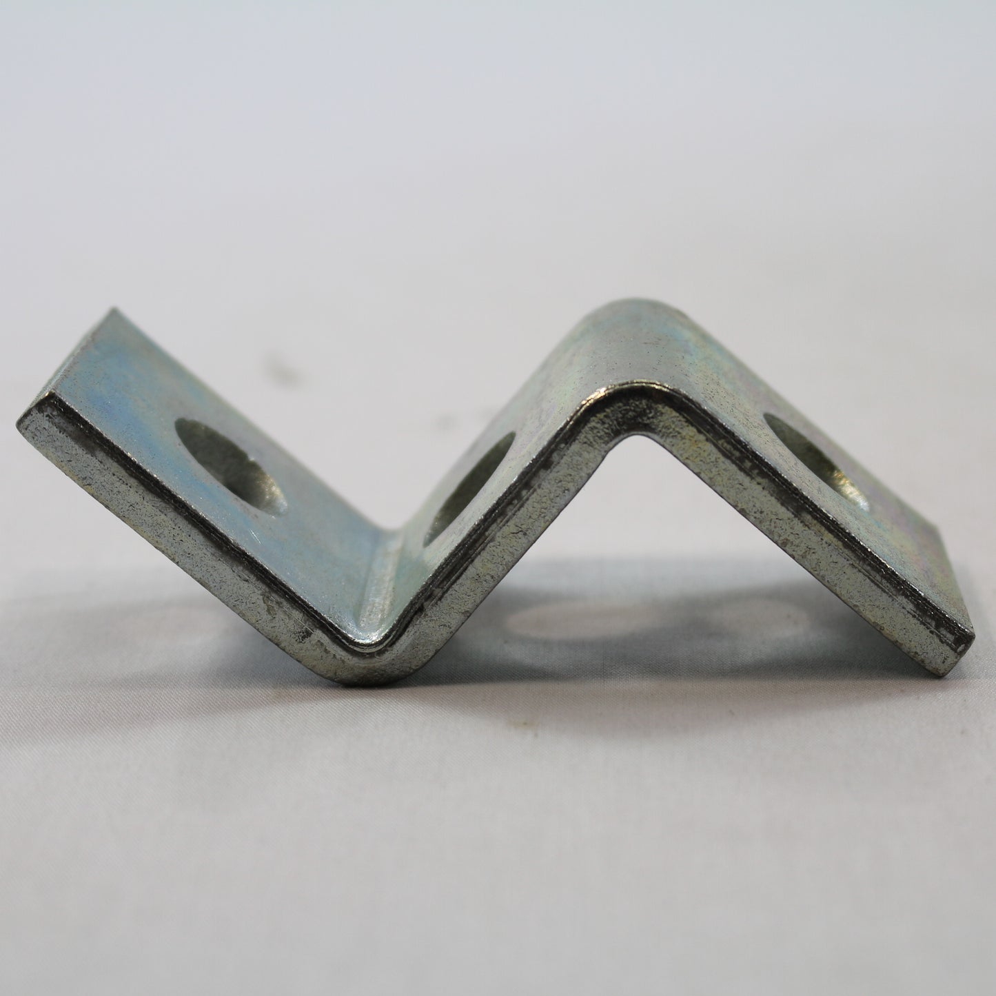 B-Line Strut Fitting 3-Hole Zinc Plated Steel Support Angle 9/16" Diameter B105