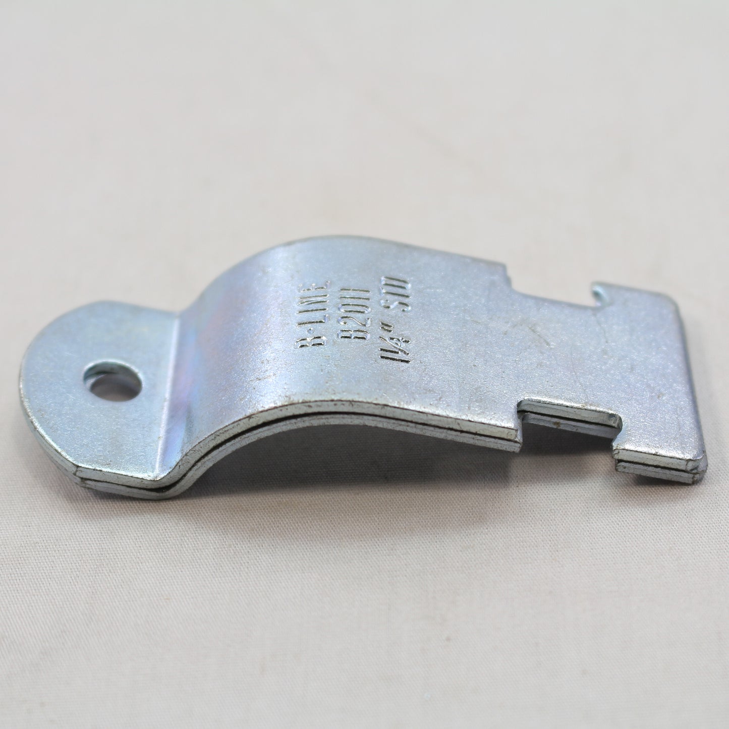B-Line B2011 Strut Mounting Clamp Strap For 1-1/4" Pipe/Rigid Conduit NO BOLT