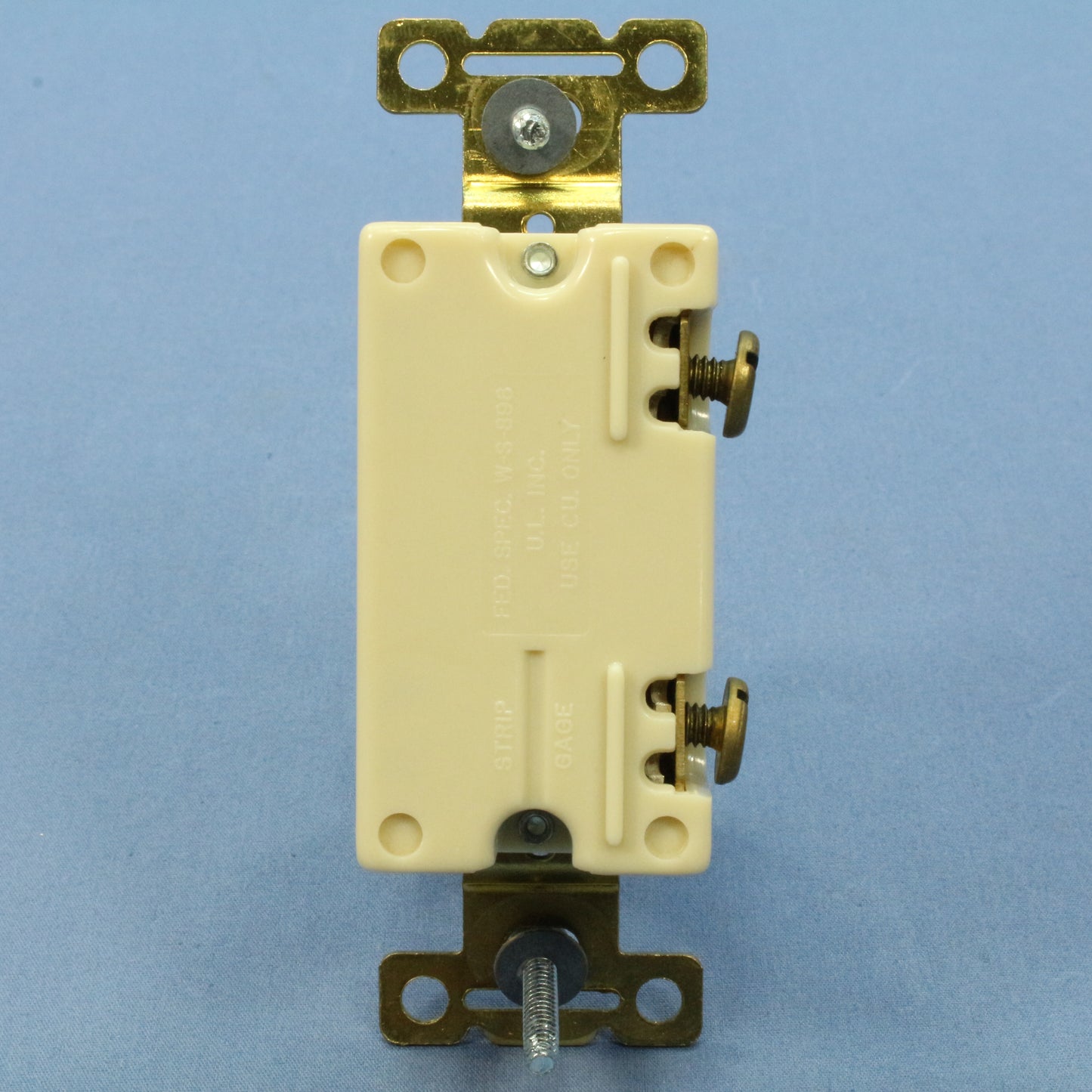 Bryant Gray Industrial Toggle Single Pole Switch Control 15A 120/277V 4801-GRY