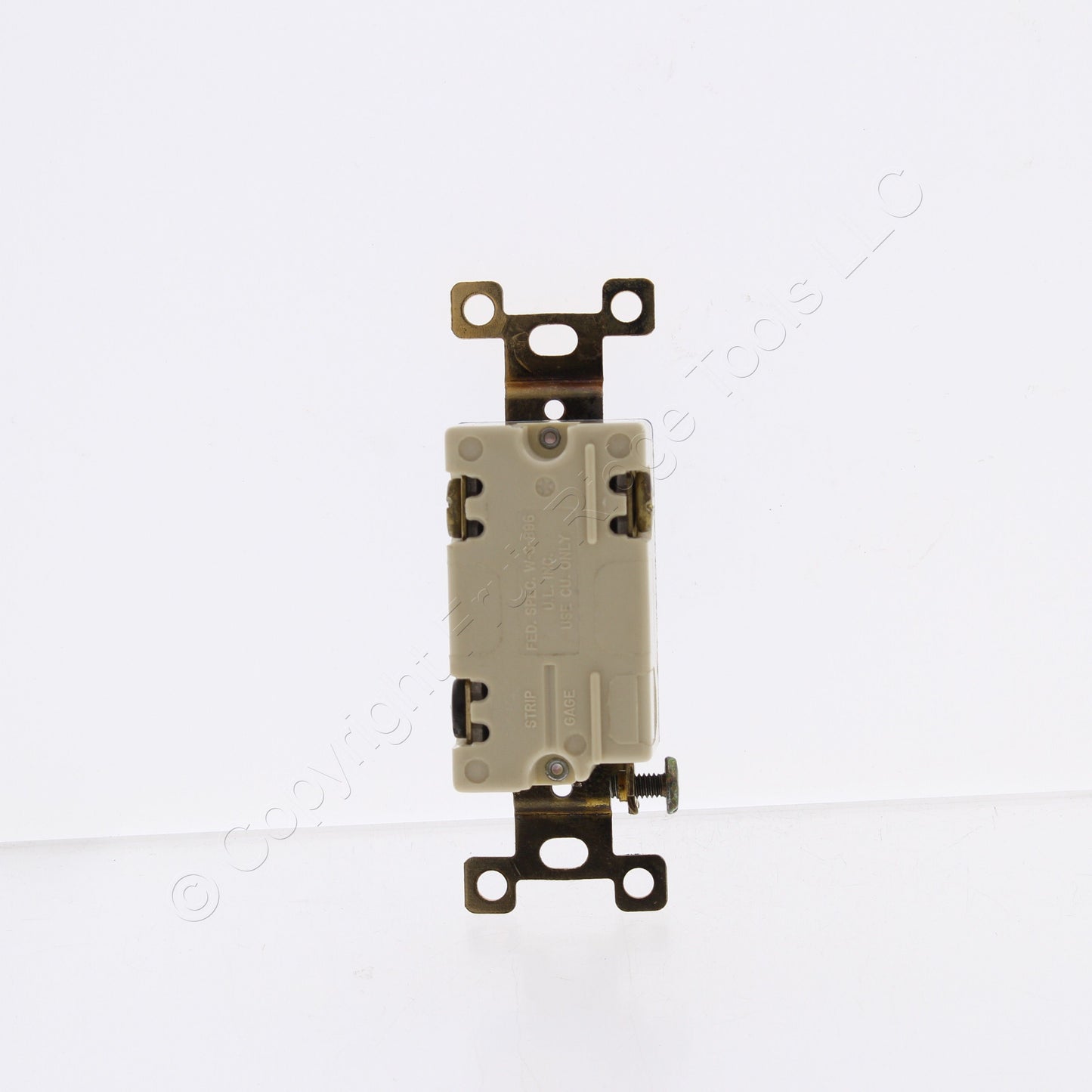 Bryant Black Industrial 3-Way Toggle Wall Light Switch 15A 120/277V 4803-BLK