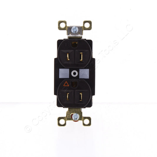 Bryant Brown Isolated Ground Industrial Receptacle Duplex Outlet 15A 5262IGB