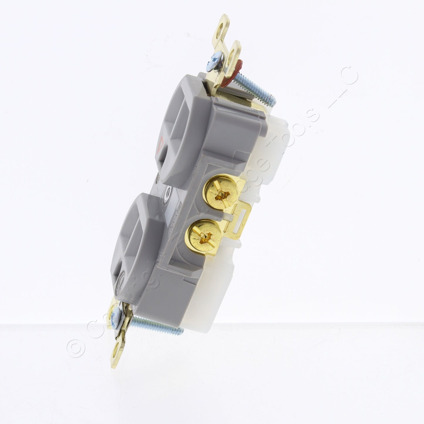Bryant Gray Isolated Ground Industrial Receptacle Duplex Outlet 15A 5262IGGY