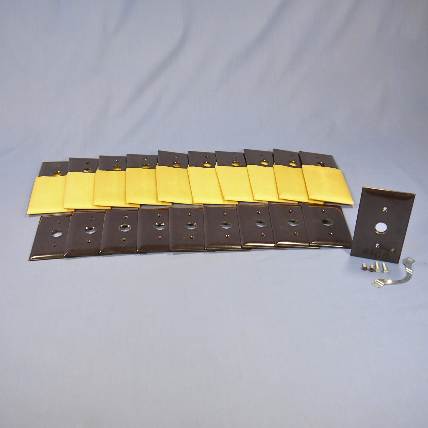 Bryant 71181 Brown 1G Cable Wallplate Telephone Cover Plates .406" Hole 20-Pack