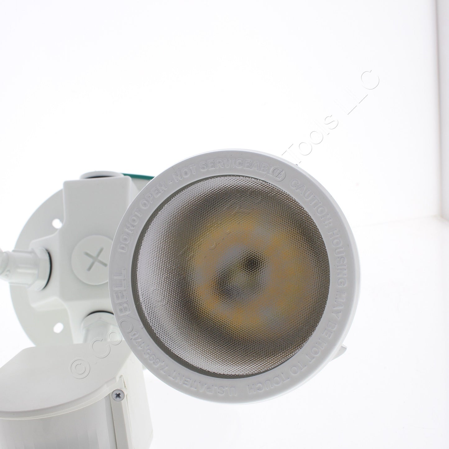 Bryant/Bell Motion Sensor LED Flood Light Kit White 2K Lumens 26W 180� MS2FLW