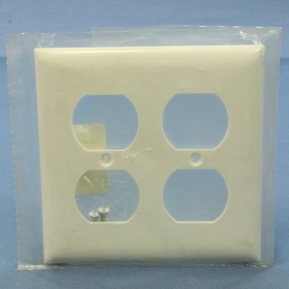 Bryant N1302 White Thermoplastic 2-Gang Outlet Cover Duplex Receptacle Wallplate