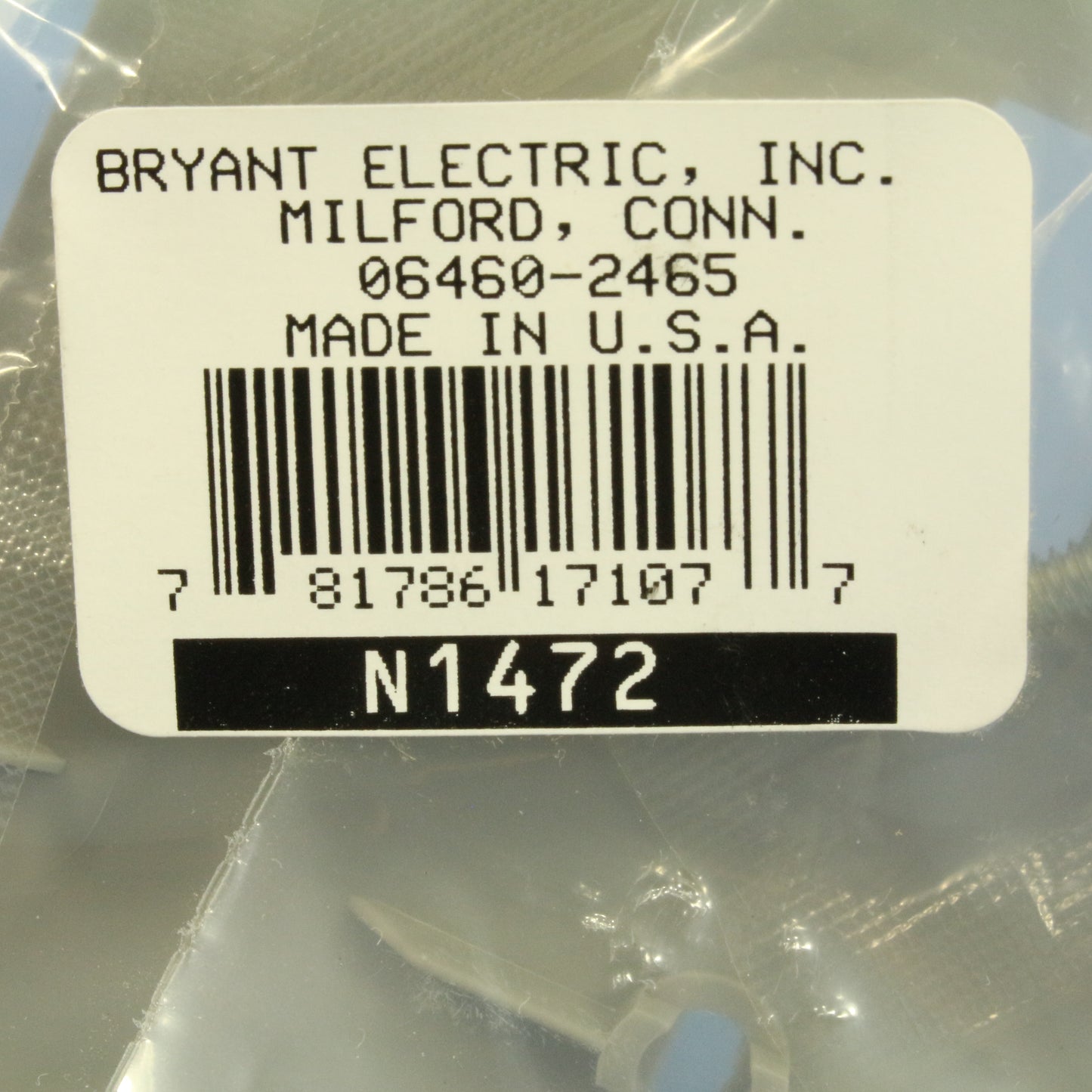 Bryant N1472 Gray 2-Gang Toggle Switch Unbreakable Nylon Standard Size Wallplate