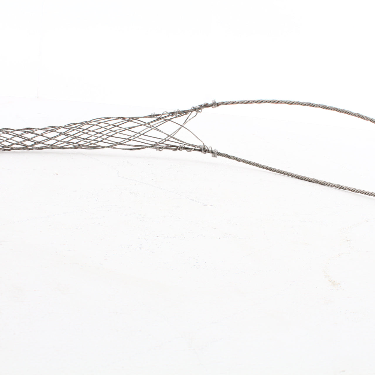 Bryant/Hubbell Cable Support Grip 1.75-1.99" Closed Mesh Looped Bale SPC175L
