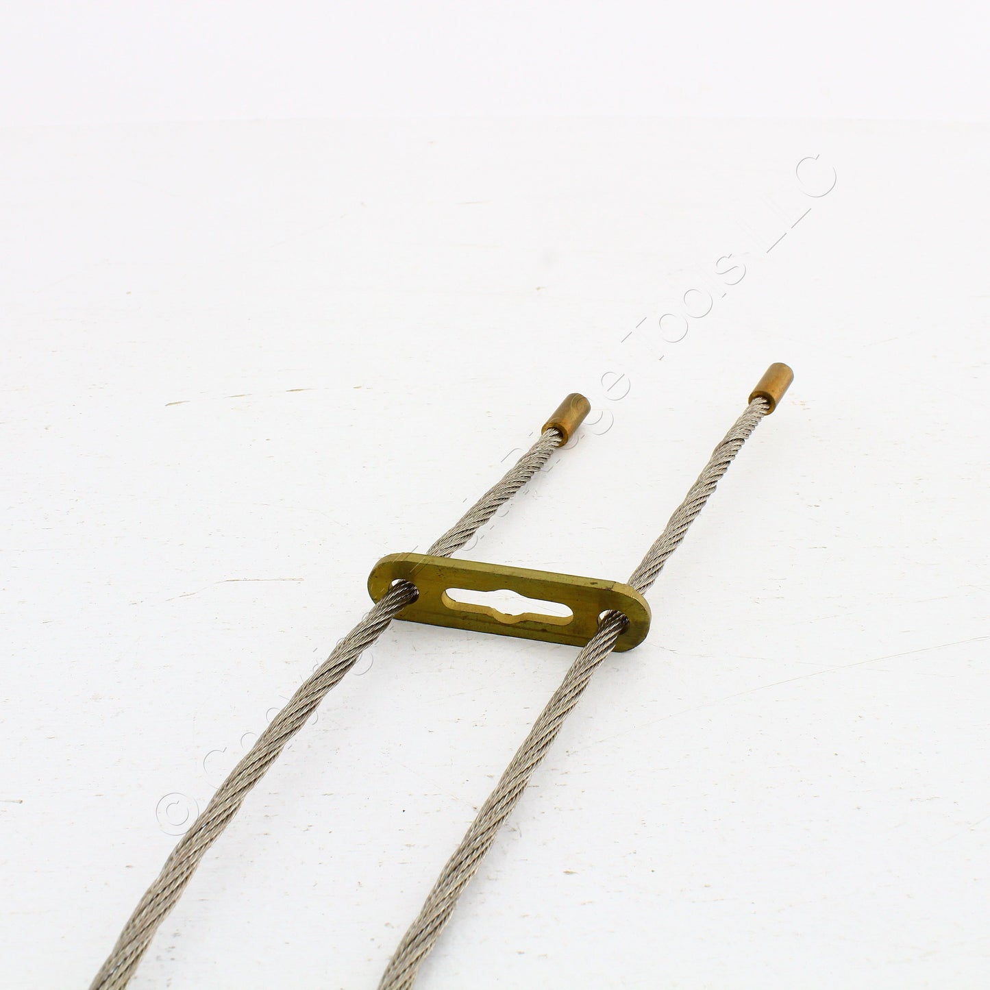 Bryant Cable Service Drop Support Grip 1-1.18" Closed Mesh Looped Bale SPJ100LD