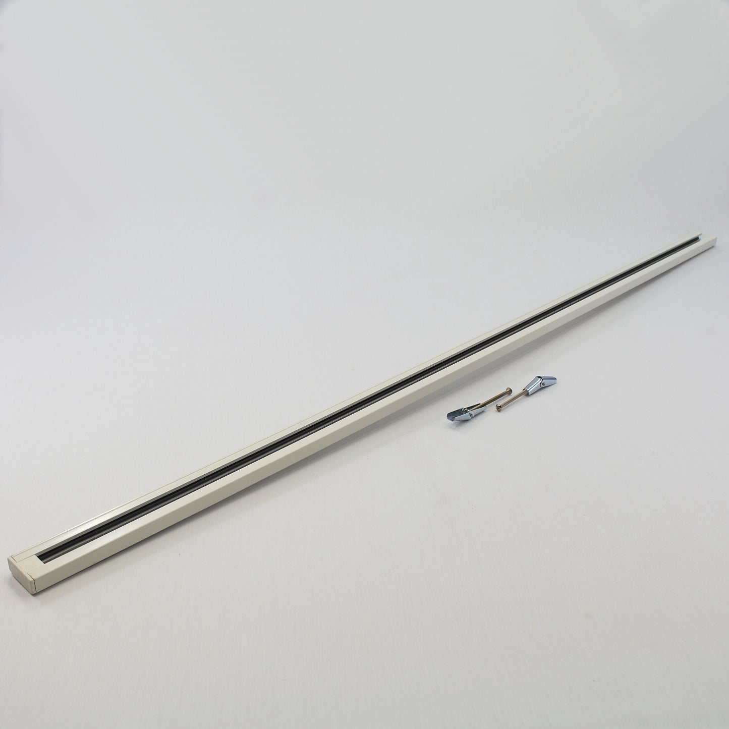 Halo Track Lighting 4' White Surface Mount Dead-End Fitting LZR104P