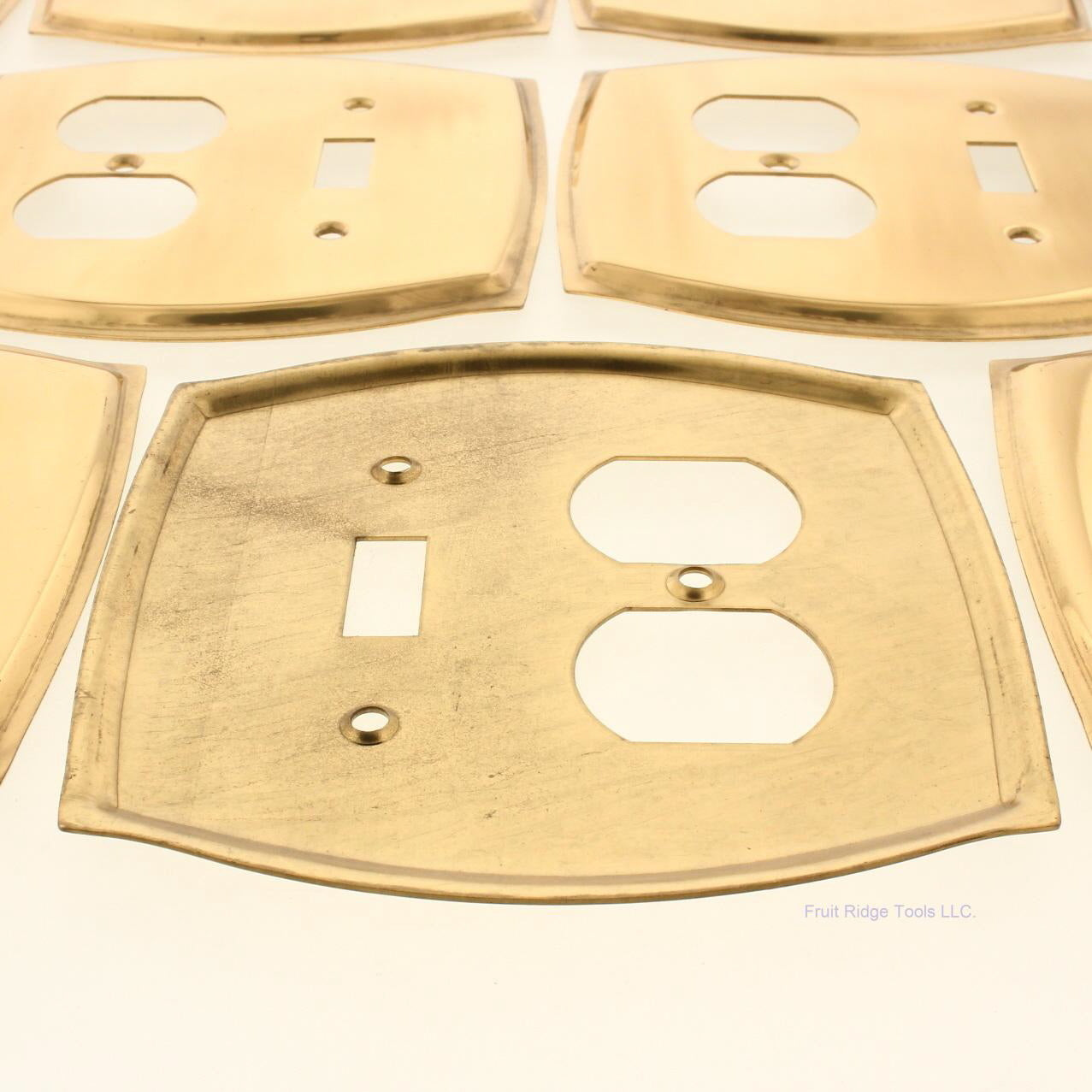 Creative Accents 15051 Brass 2-Gang Toggle Wallplate Duplex Outlet Covers 20pcs