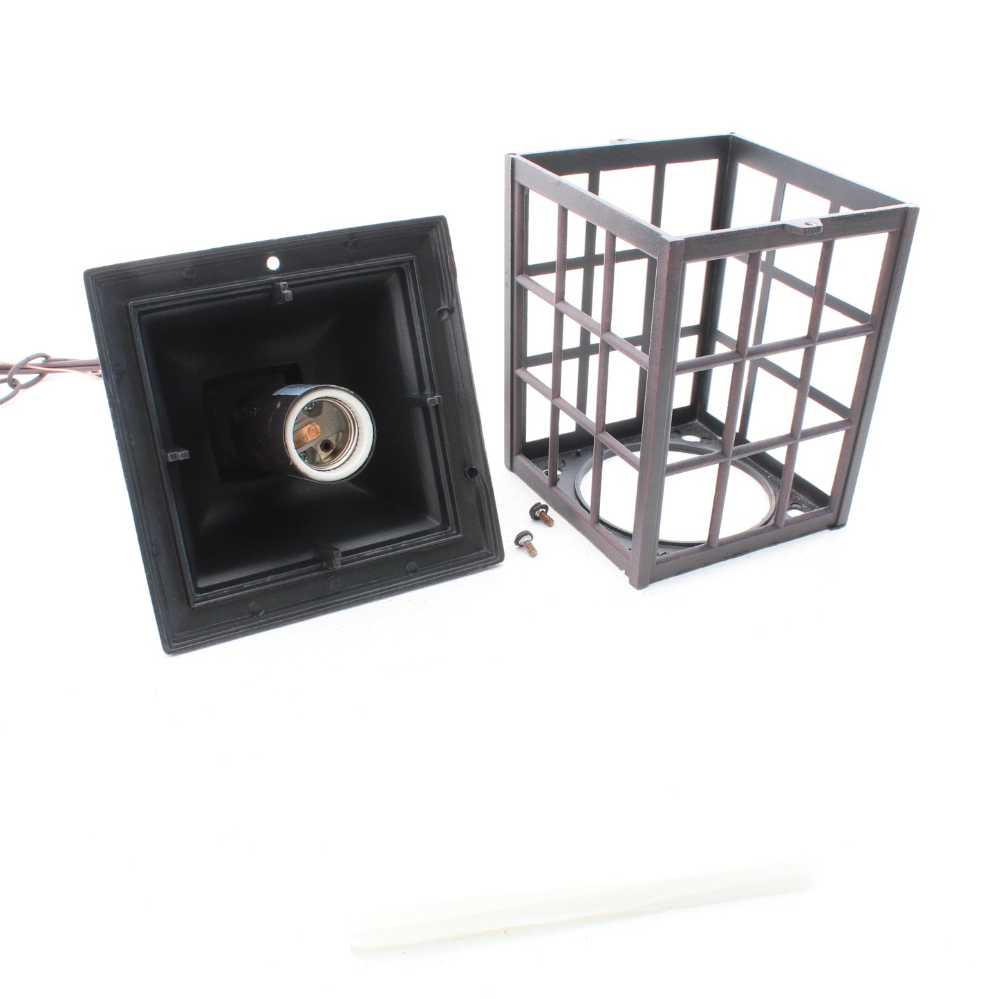 Craftmade Pendant Outdoor 1-Light Fixture Dark Rust 3' Chain 100W 6"x11" Z271-07