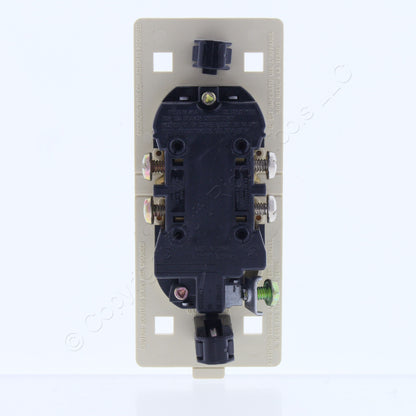 Cheetah 7000-C0I Ivory Outlet Duplex Straight Blade Receptacle 15A 125V