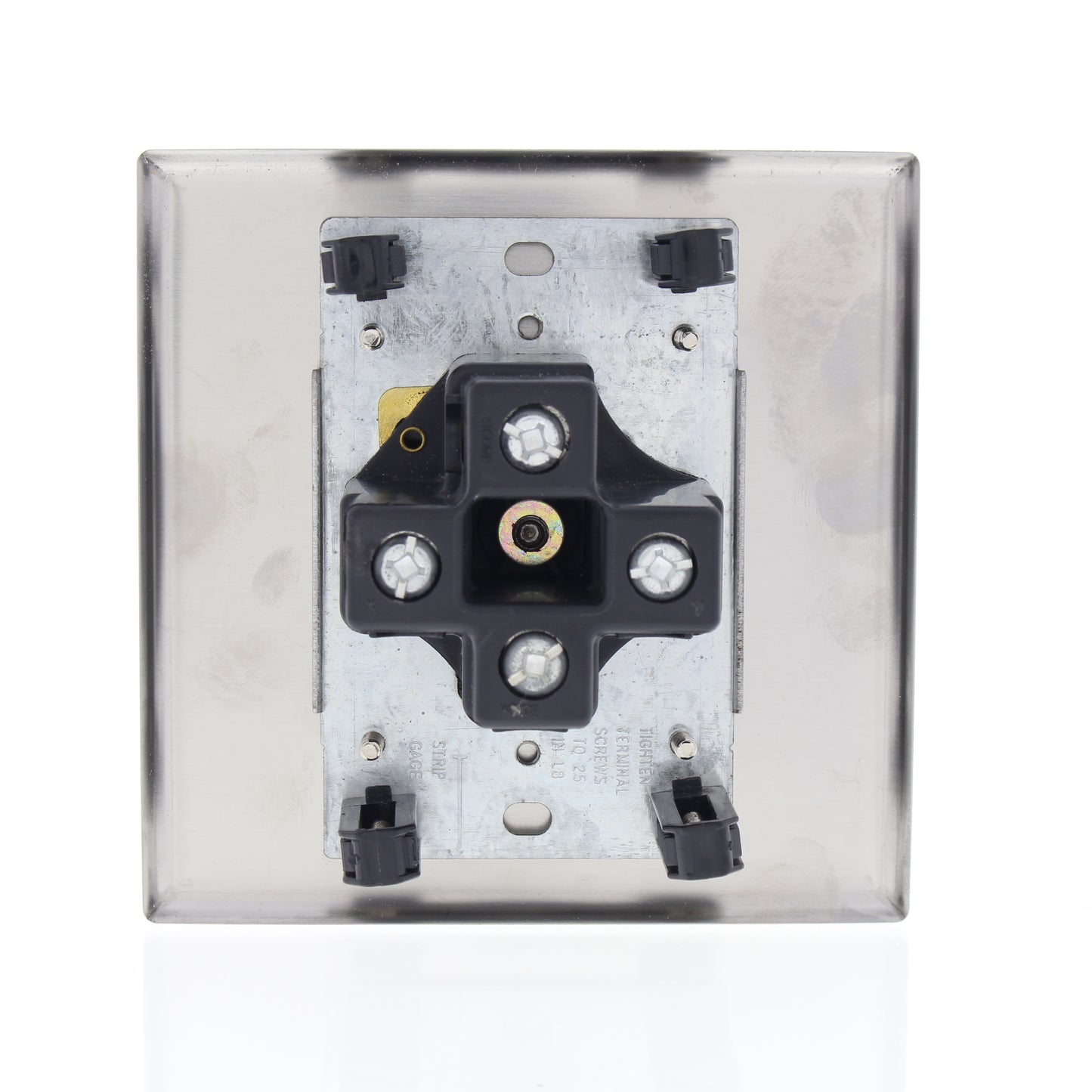 Cheetah Black 30AMP Dryer Outlet Receptacle with Stainless Steel Wallplate 7060
