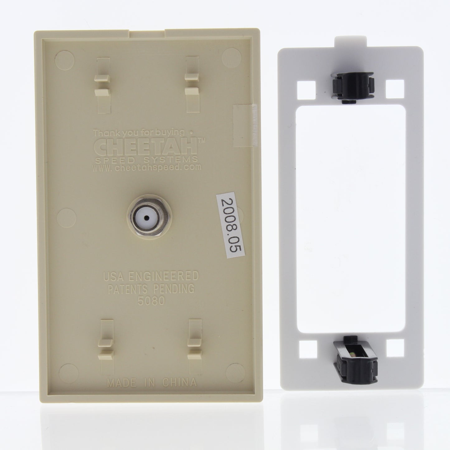 Cheetah Ivory Coax Wall Plate Jack Single Coaxial Cable Outlet Cover CH281-I