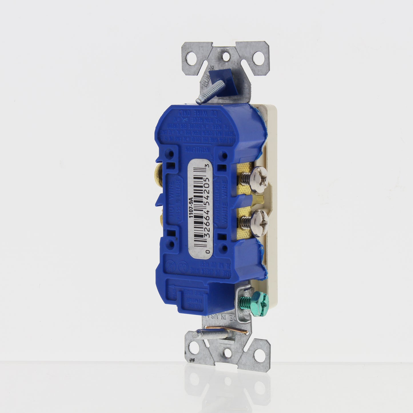 Cooper Almond Decorator Outlet Duplex Receptacles Nema 5-15R 15A 125V 1107-9A