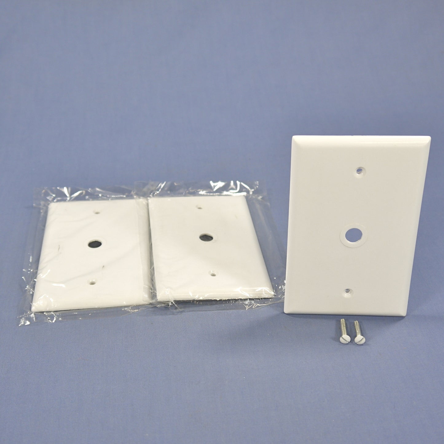 Cooper 2028W White 1-Gang Phone 3/8" Hole Cable Thermoset Midsize Wallplate 3pcs