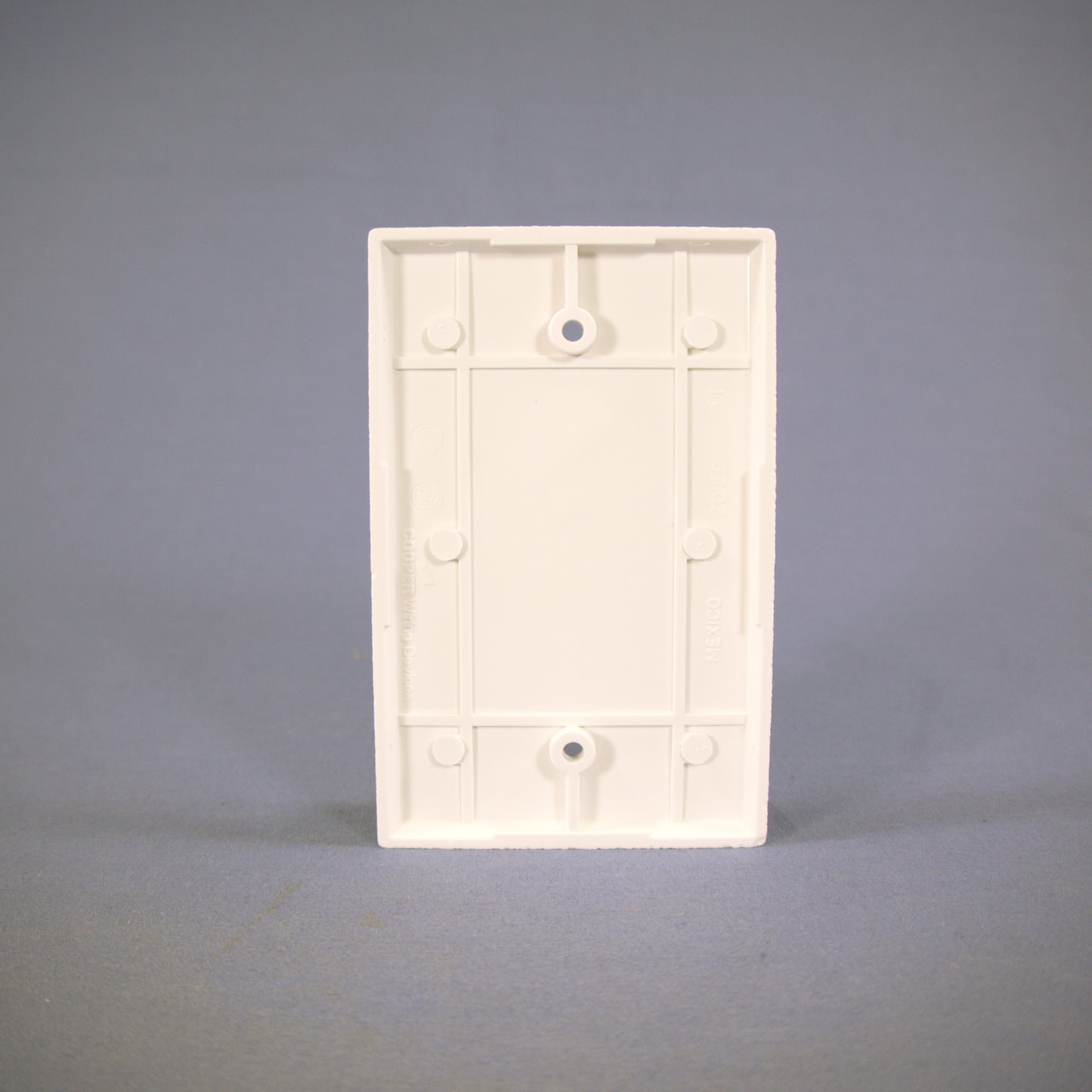 Cooper 2029W White 1-Gang Blank Thermoset Wallplate Mid-Size Cover Box Mount 3pc