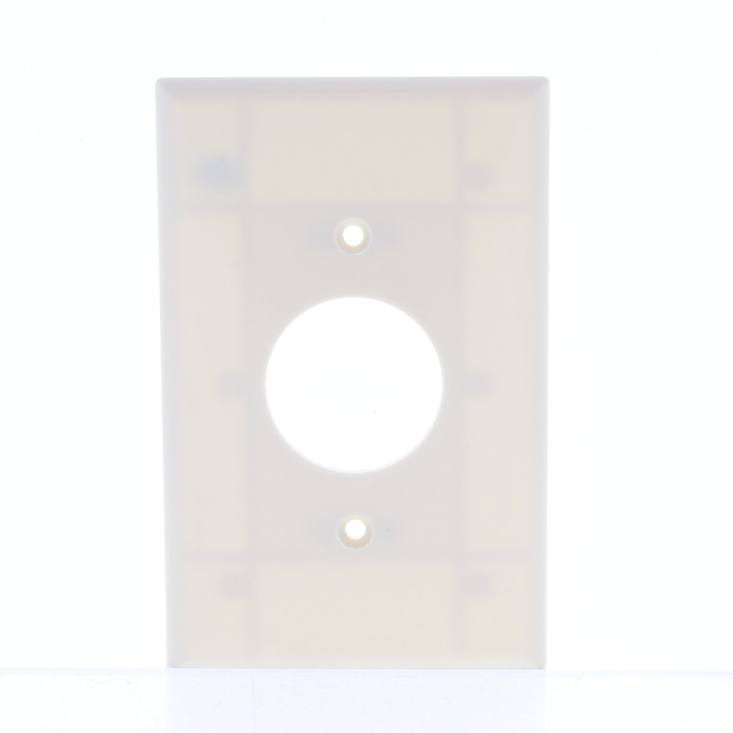 Cooper 2031LA Light Almond 1.406" Single Receptacle Mid-Size Thermoset Wallplate