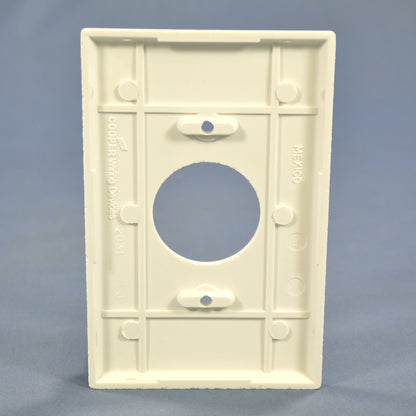 Cooper 2031W White 1-Gang Single 1.406" Receptacle Thermoset Mid-Size Wallplate