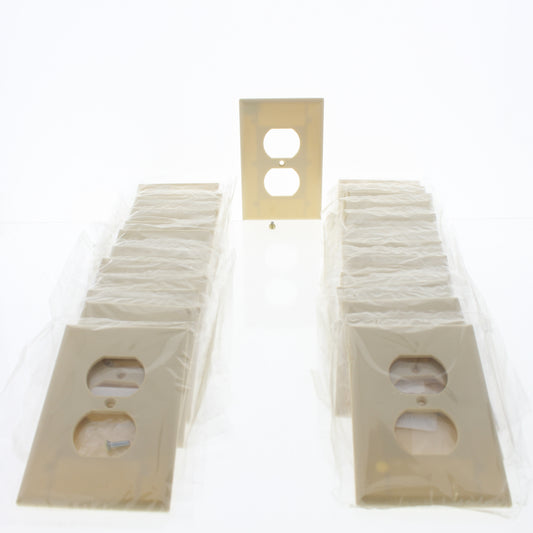 Cooper 2032V Ivory 1-Gang Thermoset Wallplate Duplex Outlet Mid-Size Cover 25pcs