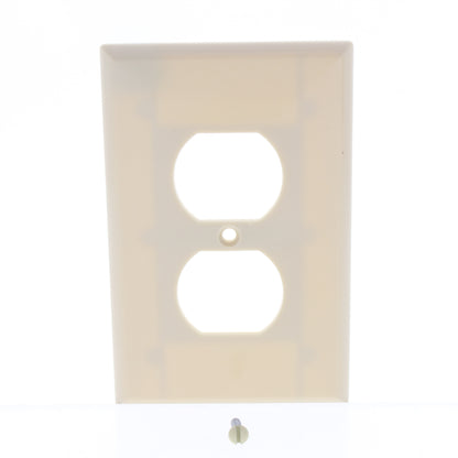 Cooper 2032V Ivory 1-Gang Thermoset Wallplate Duplex Outlet Mid-Size Cover 25pcs