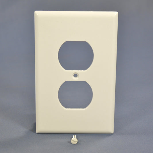 Cooper 2032W White 1-Gang Duplex Outlet Receptacle Thermoset Wallplate Mid-Size