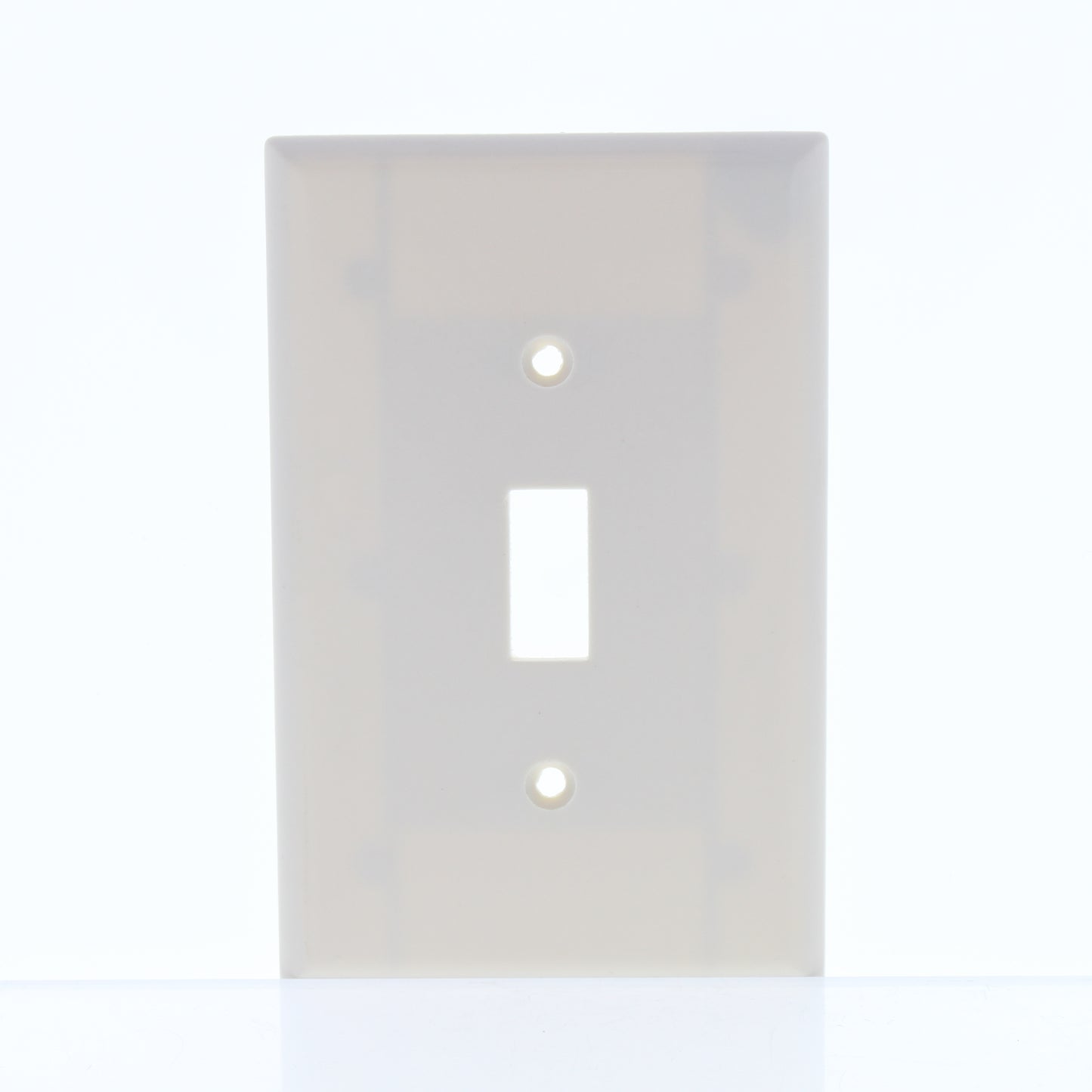 Cooper 2034LA Light Almond 1-Gang Mid-Size Toggle Switch Thermoset Wallplate