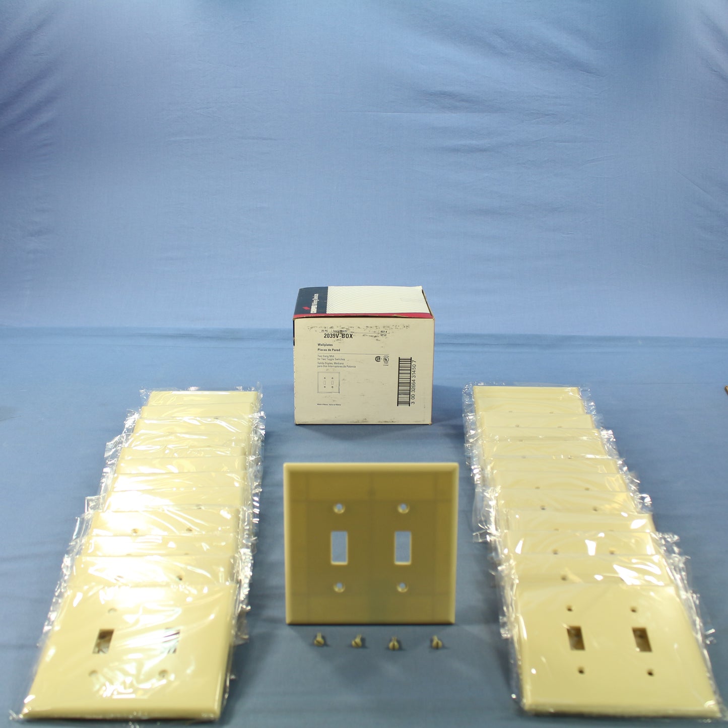 Cooper 2039V Ivory 2-Gang Toggle Switch Mid-Size Cover Thermoset Wallplate 25pcs