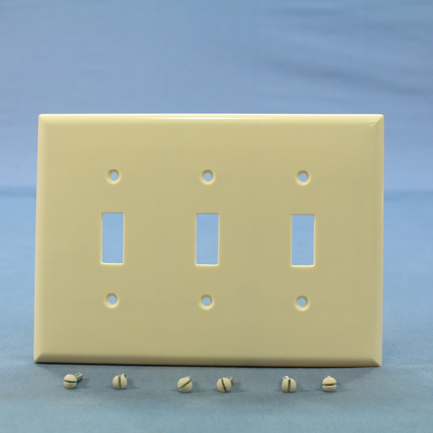 Cooper 2041LA Light Almond 3-Gang Toggle Switch Mid-Size Thermoset Cover 10pcs