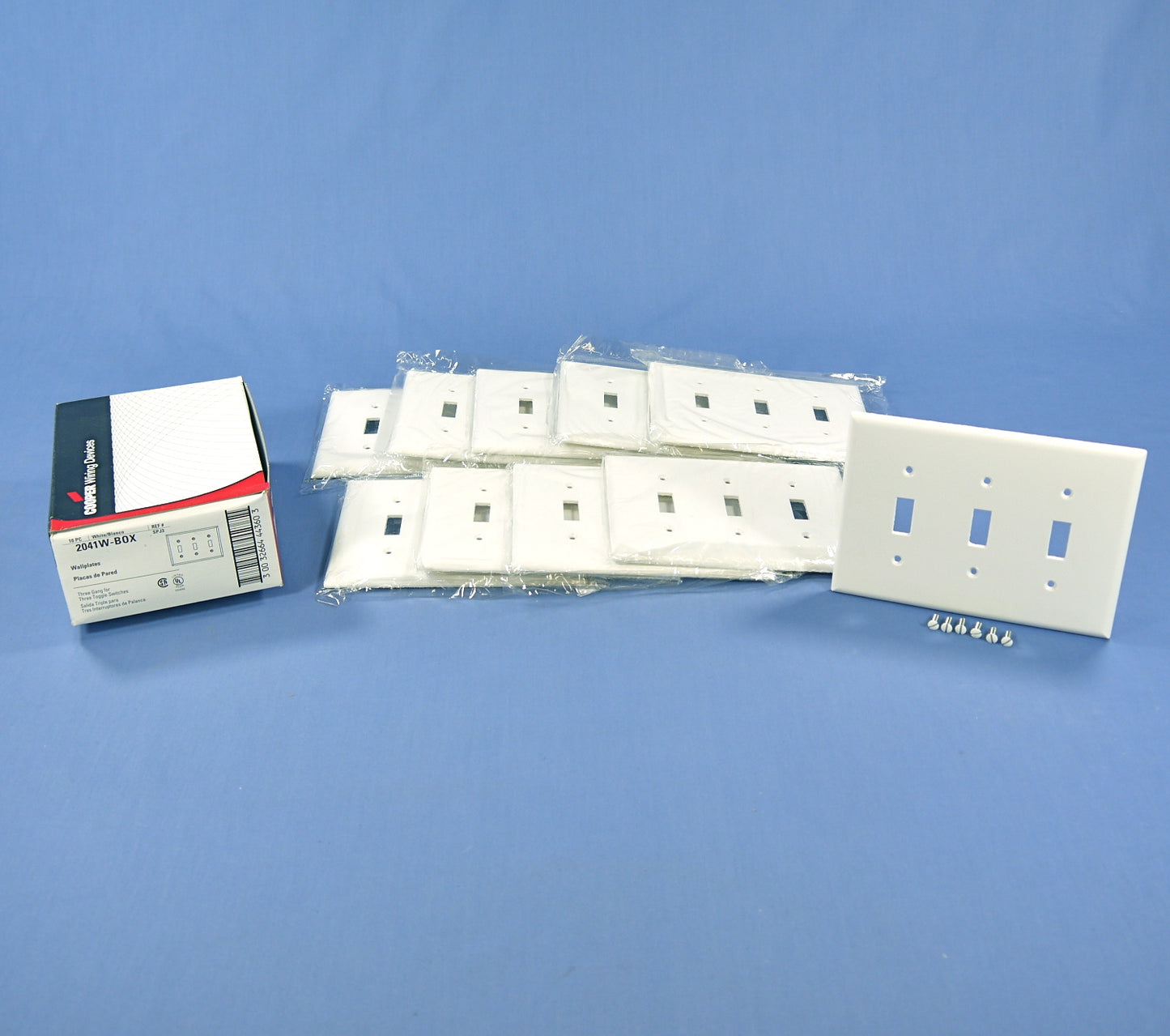 Cooper 2041W White 3-Gang Toggle Switch Flush Mid-Size Cover Thermoset Wallplate