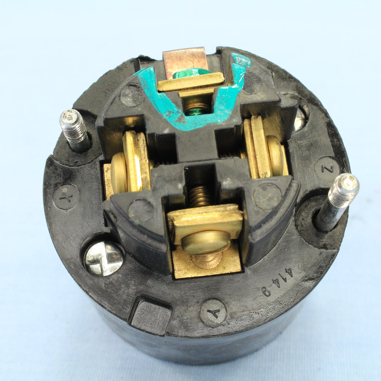 Cooper 20444 Red Industrial 30A 480V 3-Pole Grounded Powerlock Armored Connector