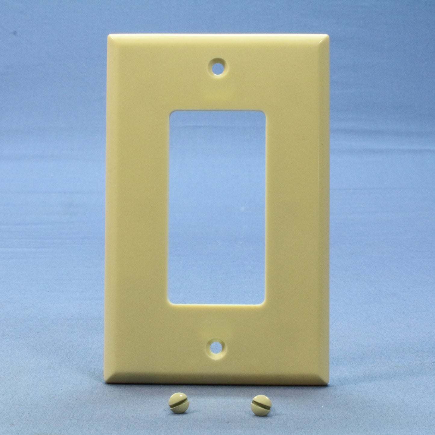 Cooper 2051V Ivory 1-Gang Mid-Size Decorator Thermoset Wallplate Switch Cover